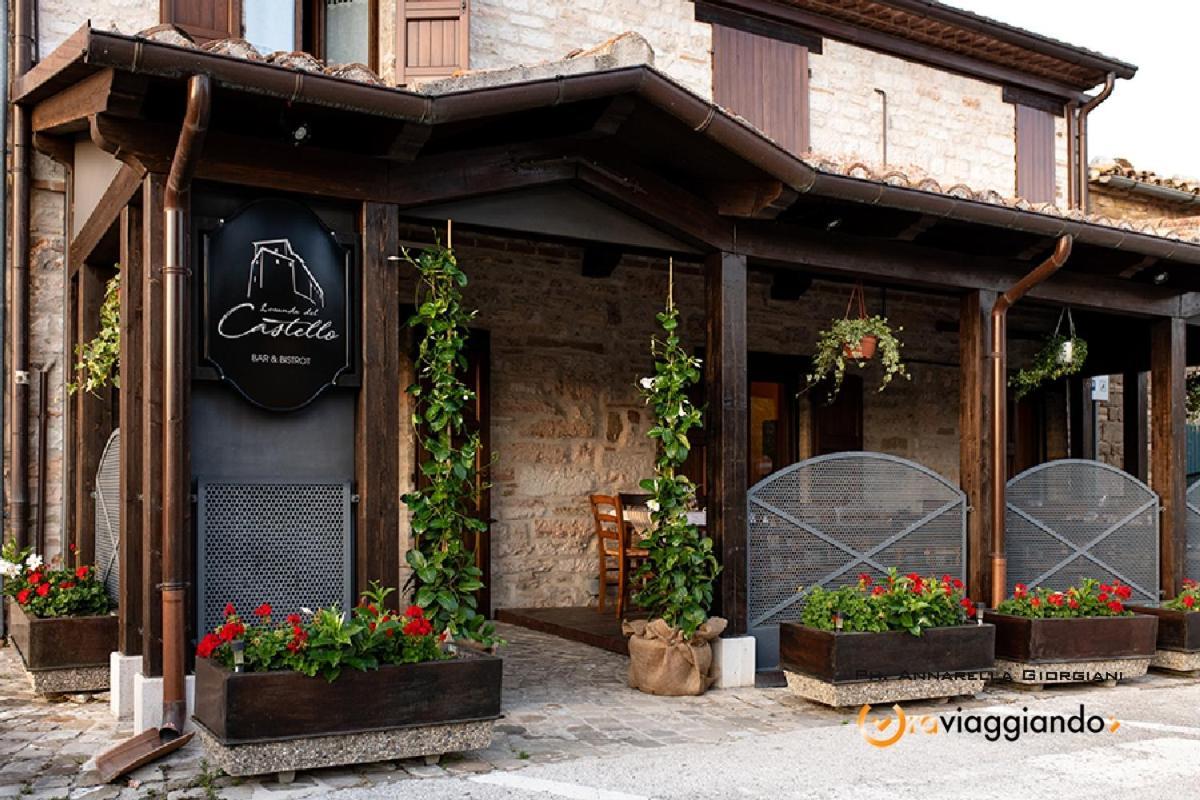Frontone Locanda Del Castello المظهر الخارجي الصورة